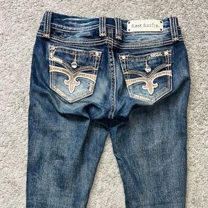 Rock revival easy Capri